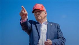 ▲美國國鳥老鷹受傷了！前臺師大所長夏學理教授怒批：短短100天川普重傷美國、全世界。（圖／翻攝自IG @realdonaldtrump）