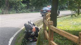 行車糾紛險變兇殺！苗栗老翁持刀砍人遭逮(圖/翻攝畫面)