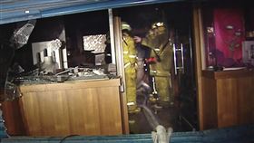 林男搶劫銀樓、殺害老闆娘母子之後，縱火滅證。（東森新聞提供）