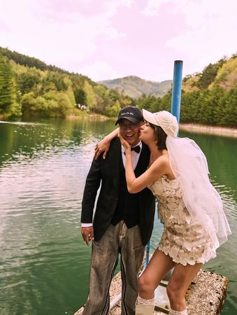 崔汝珍結婚,老公是「朋友前夫」。(圖/翻攝自崔汝珍IG)