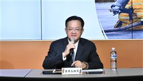 消防署今（2）日舉行「消防法部分條文修正及相關子法發布施行」記者會，圖為消防署長蕭煥章。(圖/內政部提供)