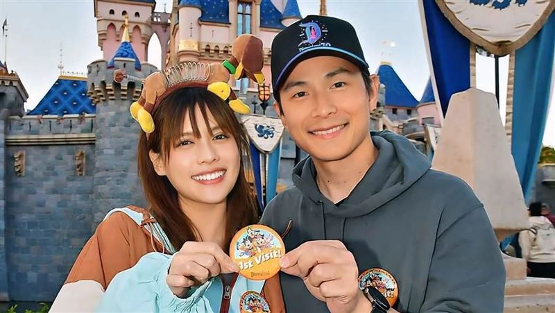 夏宇童新婚3月　「摸肚遭疑有孕」回應了