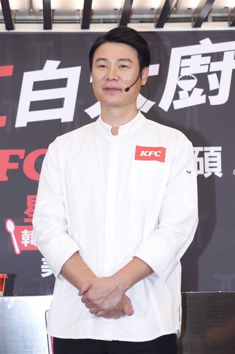 崔鉉碩表示來台最愛吃地瓜球。（圖／記者趙于瑩攝影）