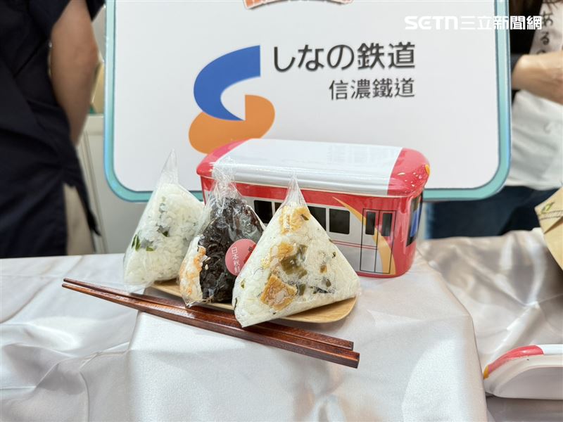 來自日本的信濃鐵道便當。（圖／記者李育道攝影）