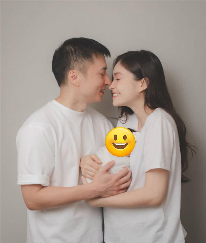 韓笙笙平安生下女兒。(圖/翻攝自韓笙笙IG)