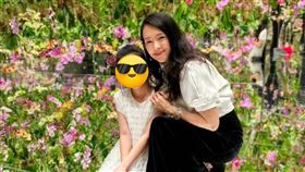 章子怡女兒長相掀起大家討論。（圖／翻攝自章子怡微博）