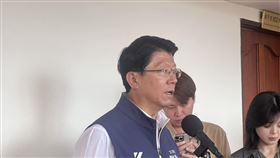 ▲國民黨立委謝龍介3日上午在立法院受訪。（圖／記者蘇晏男攝影）