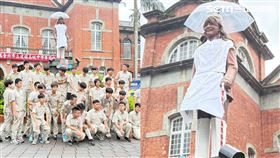 ▲建中蔣公銅像，引起話題。（圖／記者李育道攝影）學生未成年，僅單次新聞使用，請勿任意引用