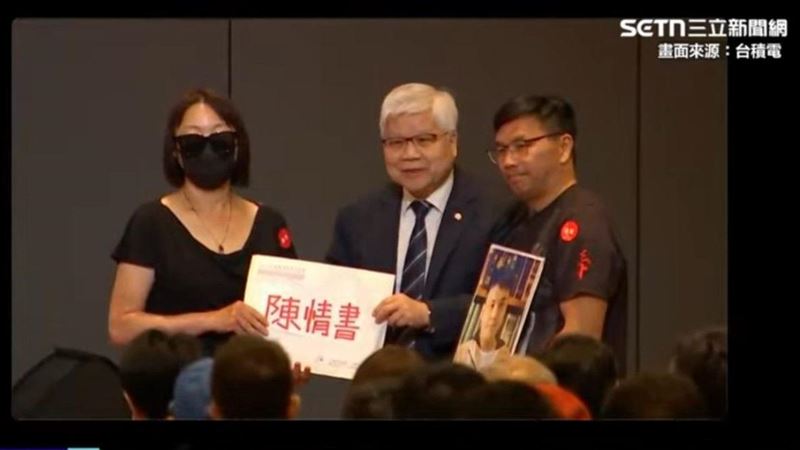 魏哲家股東會Solo金句連篇　鼎泰豐都躺槍