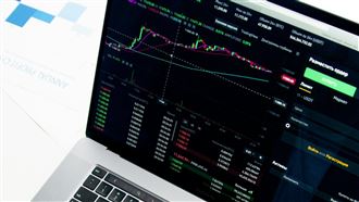 台指夜盤強彈438點　台股有機會止跌反攻