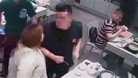 石二鍋,手機,噴濺,女童（圖／翻攝自《新竹大小事》）