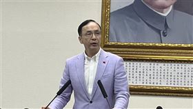 ▲國民黨中常會黨主席朱立倫發表談話。（圖／記者蘇晏男攝影）