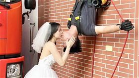 中路分隊,婚紗照,消防,桃園（圖／翻攝自《桃園市政府消防局中路分隊》臉書）