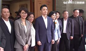 ▲蔣萬安、饒慶鈴、許淑華、王惠美、張麗善、王忠銘針對地方補助款赴行政院訴願並接受訪問（圖／翻攝畫面）