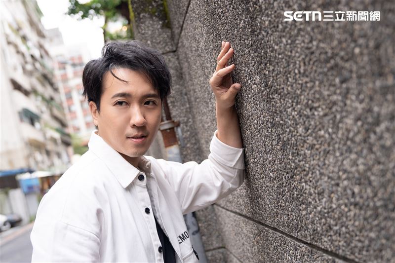 沈建豪接受三立新聞網專訪。(圖/記者趙于瑩攝影)
