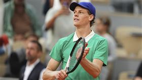 ▲辛納（Jannik Sinner）連續2年闖進法網4強。（圖／美聯社／達志影像）