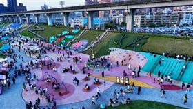熊猴森樂園為全臺最大全齡共融的堤坡滑梯樂園。（圖／翻攝自新北市政府官網）