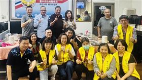 警察犧牲陪家人　志工上菜慰勞：像一家人