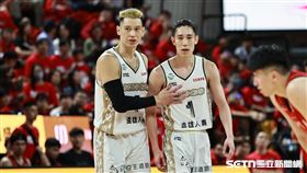 ▲TPBL職籃修改規章，未來只要持有中華民國身分證或護照，就可視為本土球員。（圖／資料照，記者劉彥池攝影）