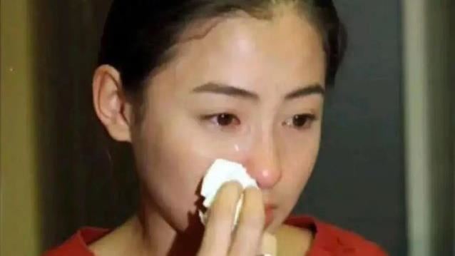 張柏芝最恨的是義無反顧地愛上了謝霆鋒。(圖/翻攝自微博)