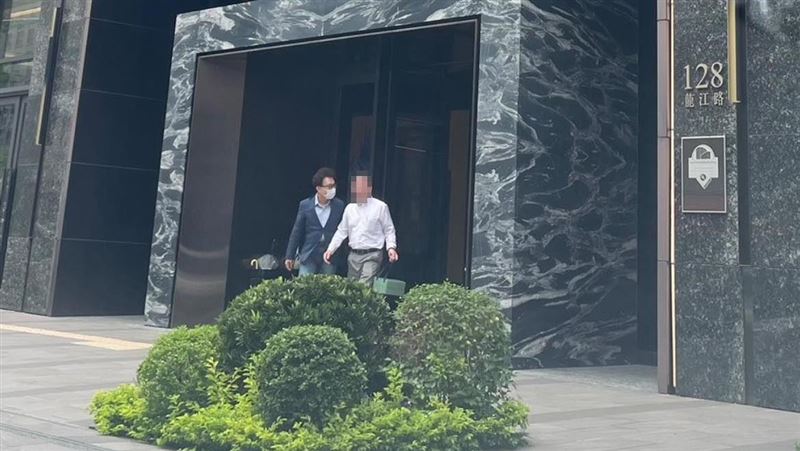 新／遭爆搭公務車跑反罷免　鄭正鈐回應了