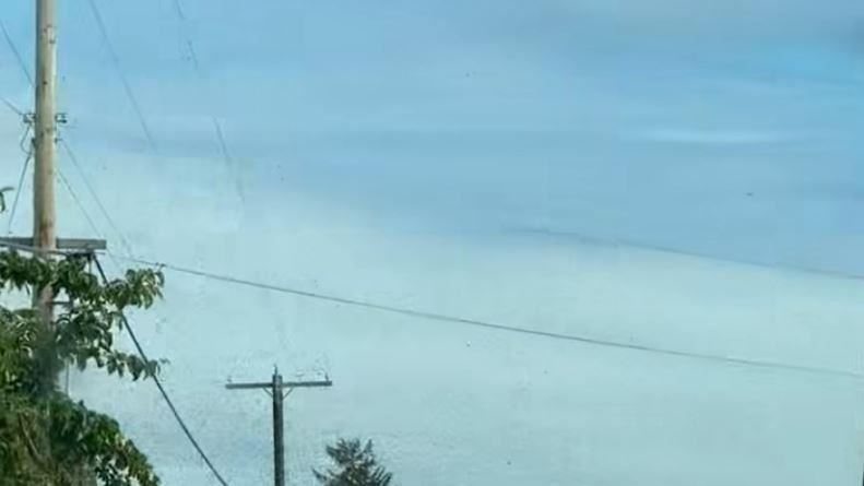 比起火恐怖！車禍「它外洩」整片天霧濛濛