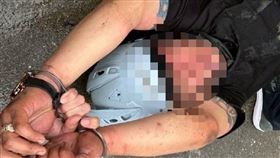 毒品通緝犯,新北深坑,圍捕,槍,襲警,依托咪酯,台北地檢署。（圖／翻攝畫面）