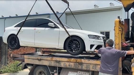 欠稅拒繳18萬！奧迪停路邊秒查封崩潰掏錢