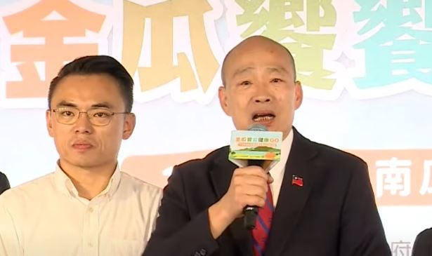韓國瑜7日替洪孟楷站台時,首次說出對大罷免的看法。(資料照/翻攝畫面)
