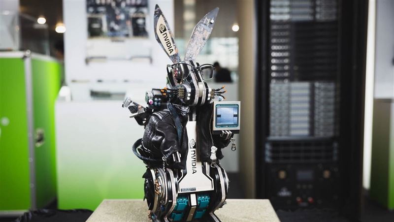 台廠站上AI浪頭！老半導體翻身變黃金雞