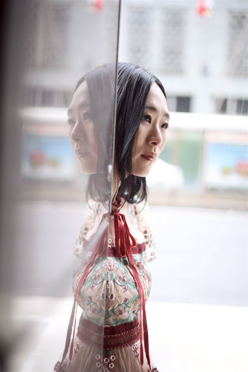 吳可熙在專訪時，分享在美國拍攝電影時的趣事。（圖／記者鄭孟晃攝影）