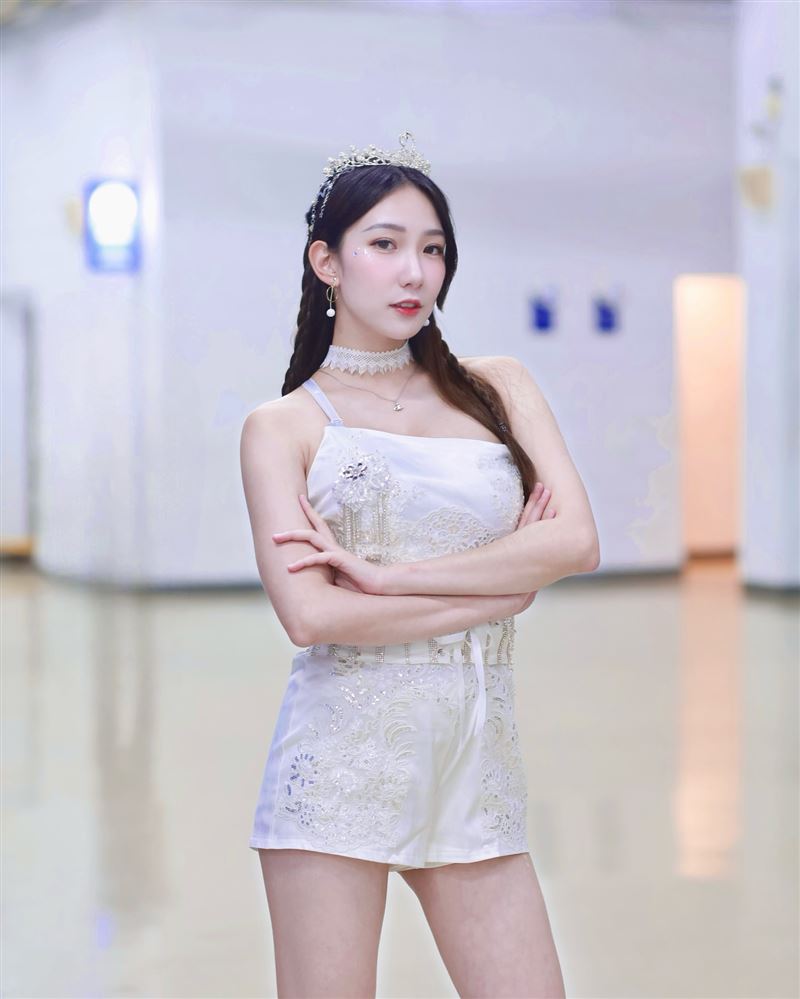 啦啦隊女神檸檬日前剛慶祝度30歲生日。(圖/翻攝自funkygirls_lemon IG)