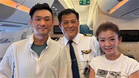 張振榕醫師進行空中救援。（圖／翻攝自臉書）