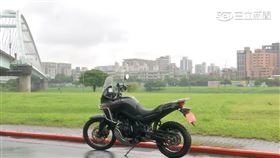山路、公路都OK！Honda XL750 Transalp輕鬆駕馭　雙特裝車款更超值