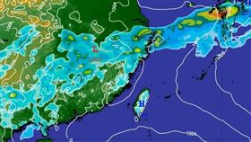 首颱蝴蝶醞釀中！專家估路徑「恐穿越台灣」：這天影響最劇　圖／翻攝自吳聖宇臉書