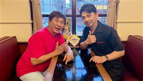 胡瓜訪問阿Ken。（圖／《下面一位》提供）