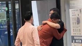 ▲李孝亮7日因罷吳案告吹痛哭。（圖／讀者提供） 