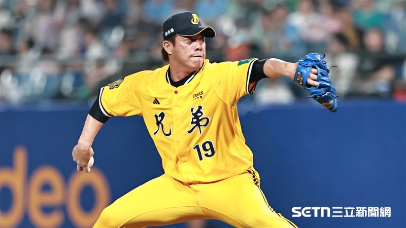 中職36年例行賽,中信兄弟中繼投手鄭凱文。(圖/記者劉彥池攝影)