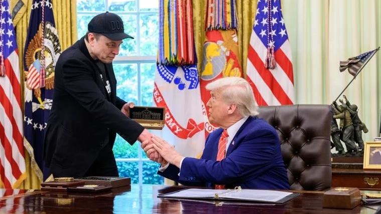 書摘／馬斯克自曝：我有1種個性所以皮厚