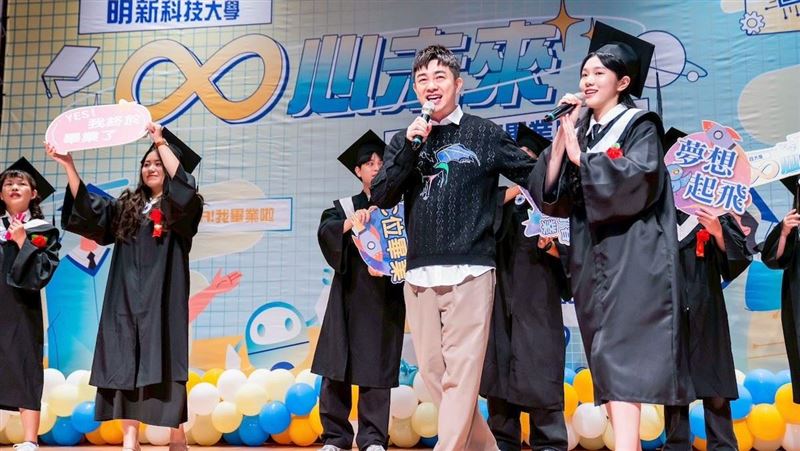 剛過50歲大壽　李明川錄音室淚崩原因曝