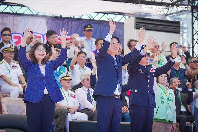 總統賴清德也親自南下校閱。(圖/翻攝畫面)