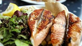 鮭魚。（圖／翻攝自PIXABAY）