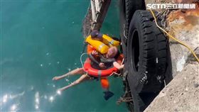 海巡署,屏東,阿姨,姪子,遊客,小琉球,跳海,