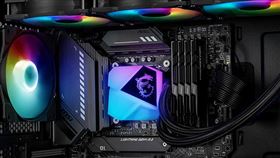 ▲水冷式散熱。（圖／翻攝自MSI官網）