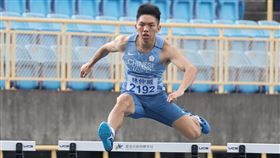 ▲台灣跨欄好手林仲威400欄飆出49秒破個人最佳紀錄摘金。（圖／中華民國田徑協會） 
