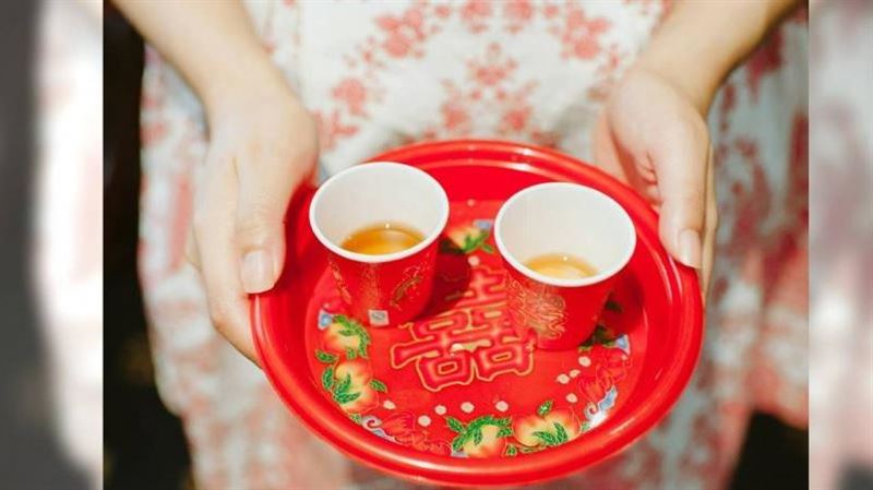 奉茶儀式喊卡！馬籍婆婆罵兒　理由超感動