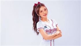 獵豔名單一長串　Dora約會千億富商照曝光