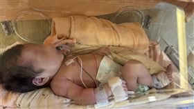 新冠疫情捲土重來，剛出生的寶寶也難以倖免。（圖／烏日林新醫院提供）