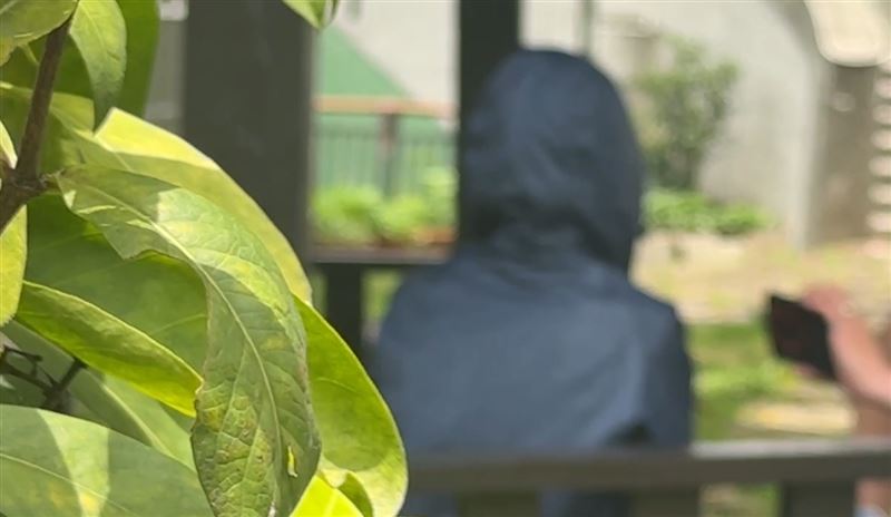 人妻患者控訴遭婦產科醫師性騷過程，質疑醫師恐不是初犯。(圖／翻攝畫面)