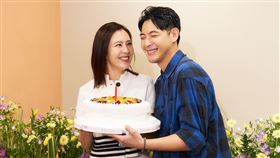 藝人劉品言今天（8日）滿36歲了。（圖／鴻言娛樂提供）